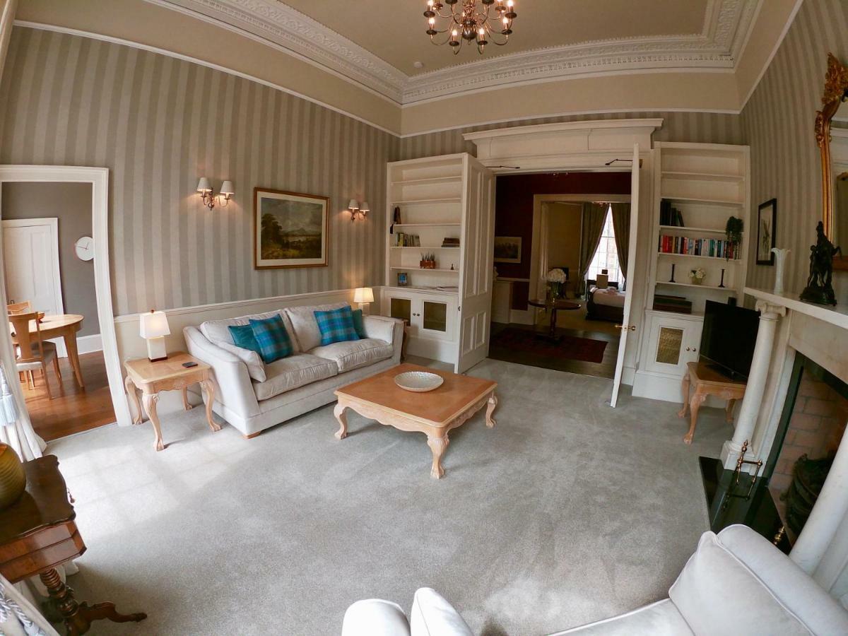 Escape To Edinburgh @ Albyn Place Ngoại thất bức ảnh