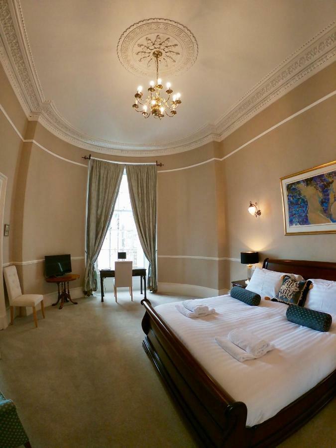 Escape To Edinburgh @ Albyn Place Ngoại thất bức ảnh